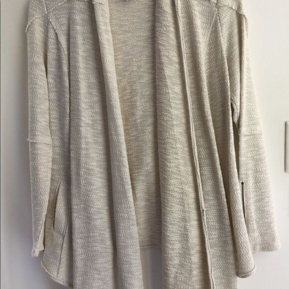 𝅺sweater - Picture 2 of 6